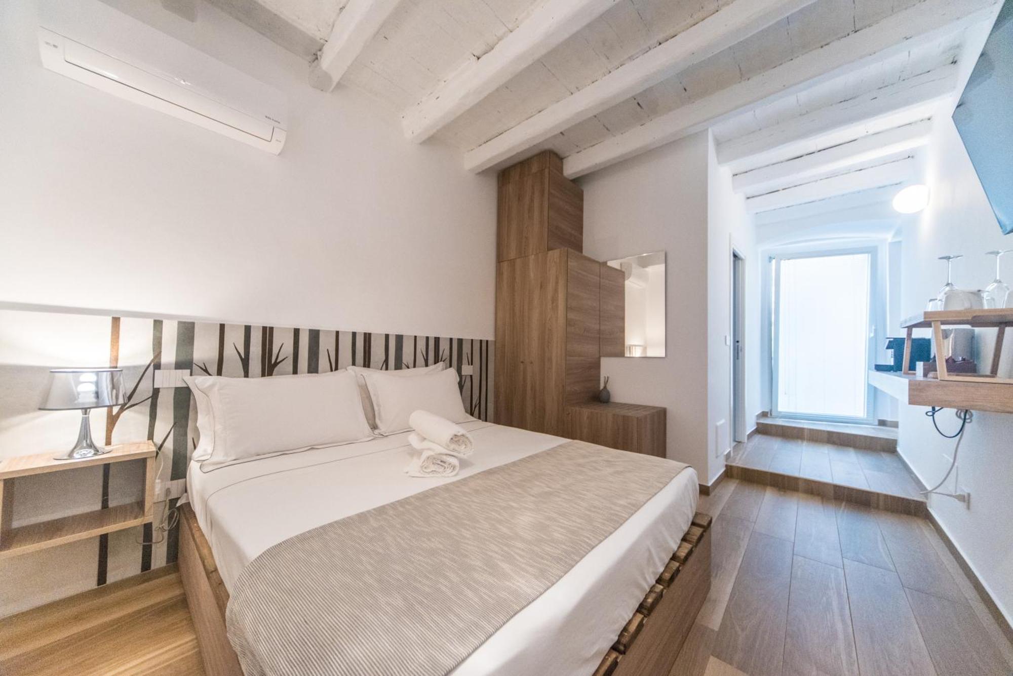 Suite Santa Chiara Trani Luaran gambar