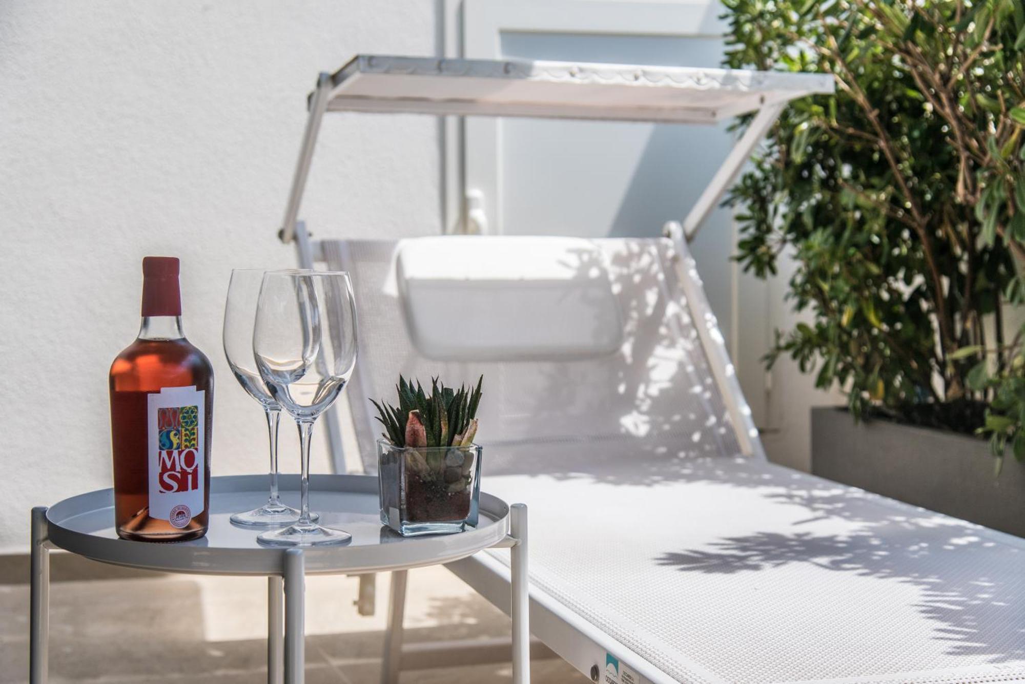 Suite Santa Chiara Trani Luaran gambar