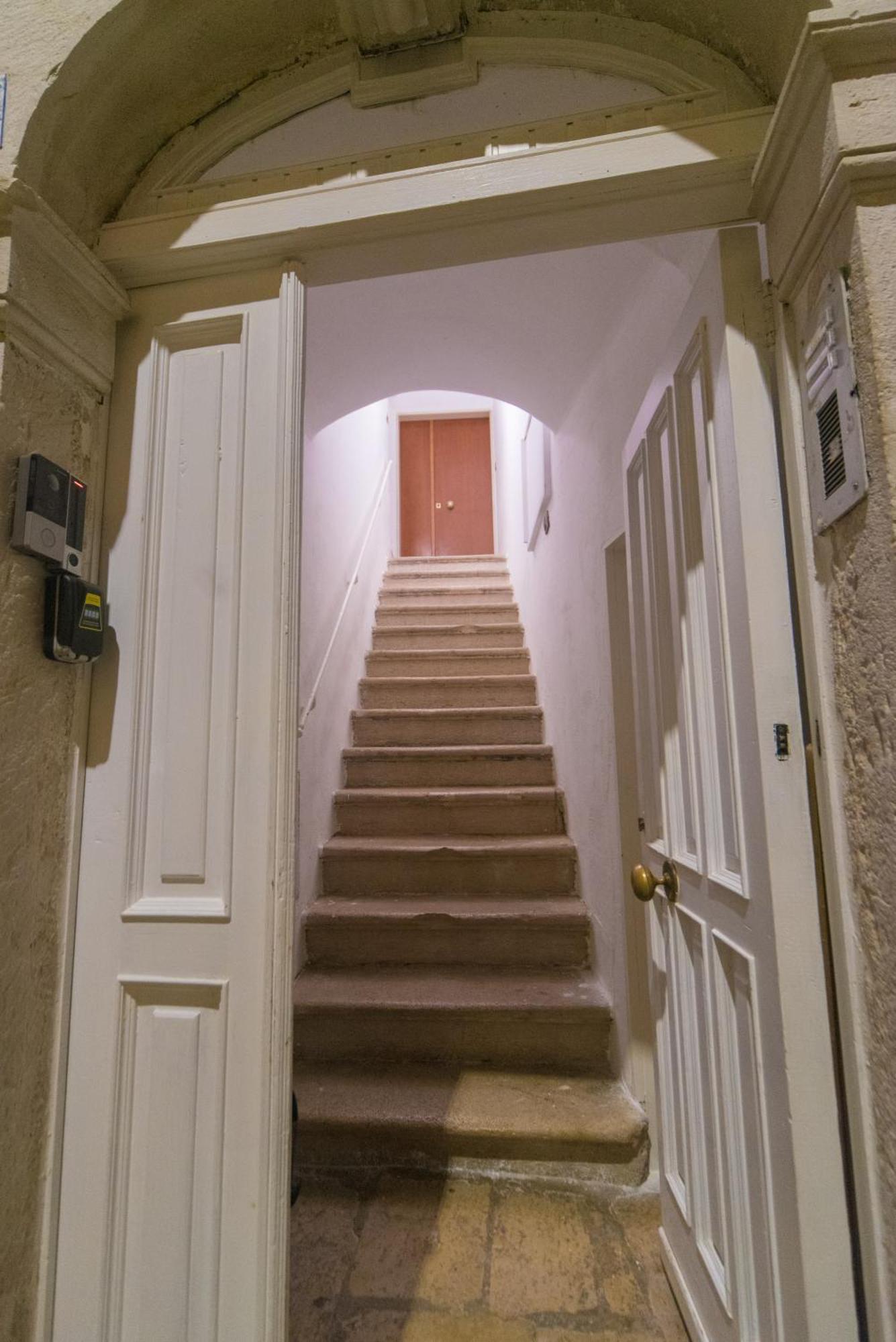Suite Santa Chiara Trani Luaran gambar